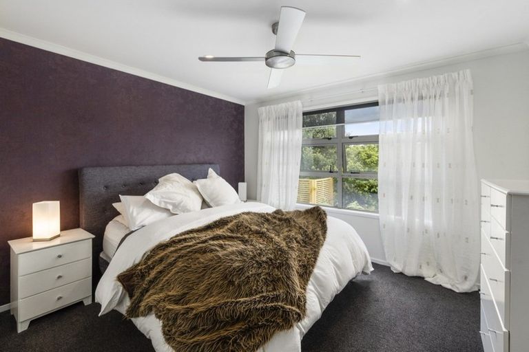 Photo of property in 32 Oakland Lane, Shannon, Palmerston North, 4474