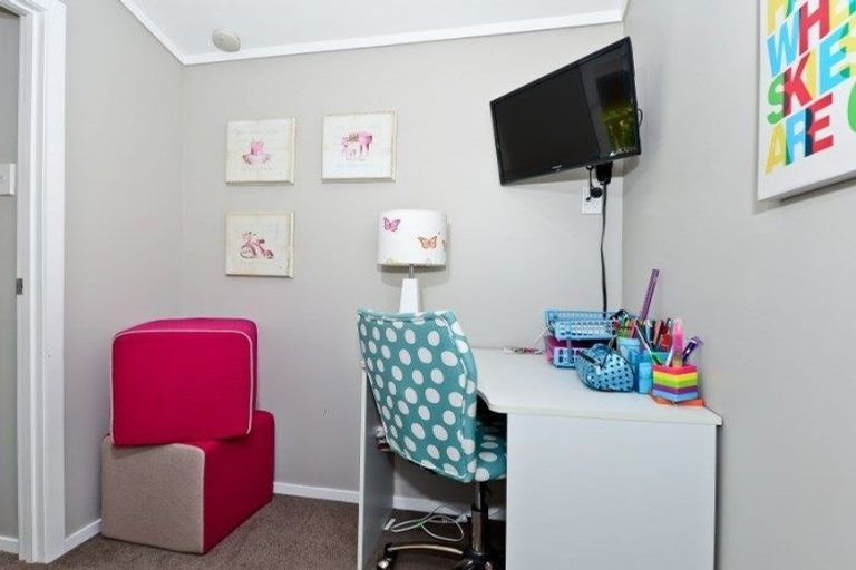 Photo of property in 4 Young Street, Claudelands, Hamilton, 3214