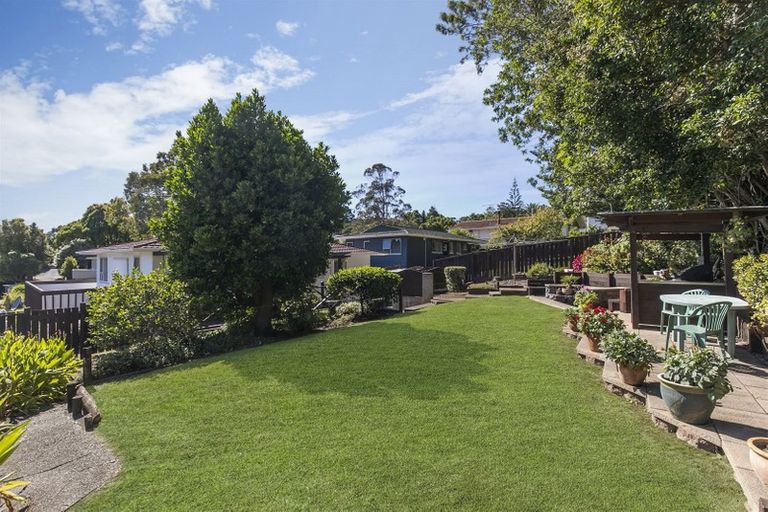 Photo of property in 22 Cantina Avenue, Bayview, Auckland, 0629