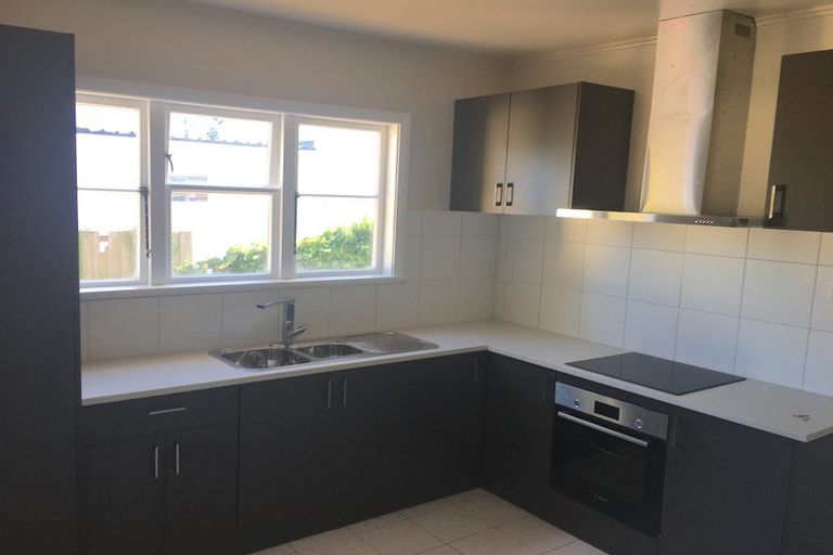 Photo of property in 23 Tika Street, Riccarton, Christchurch, 8041