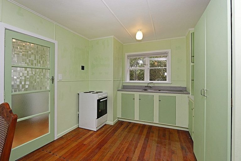 Photo of property in 167 Tasman Street, Opunake, 4616