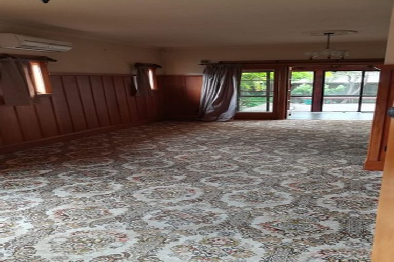 Photo of property in 1/10 Gamblins Road, Saint Martins, Christchurch, 8022