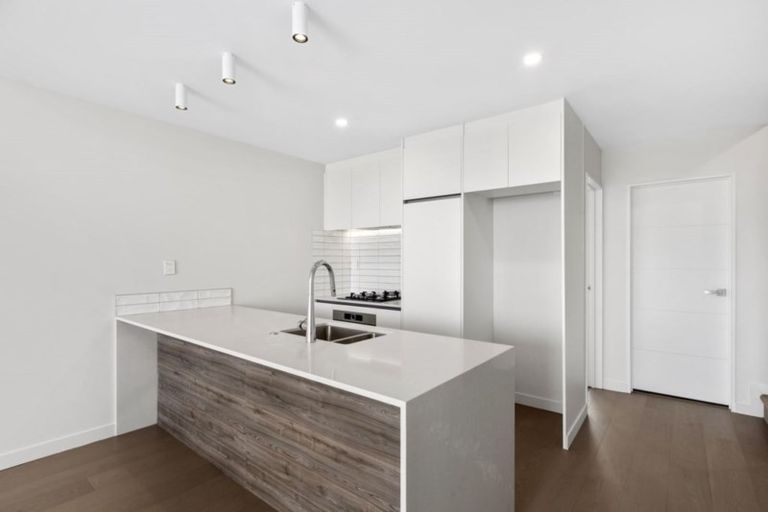 Photo of property in 67c Lake Road, Devonport, Auckland, 0624