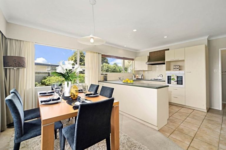 Photo of property in 8 Lakeside Drive, Pahurehure, Papakura, 2113