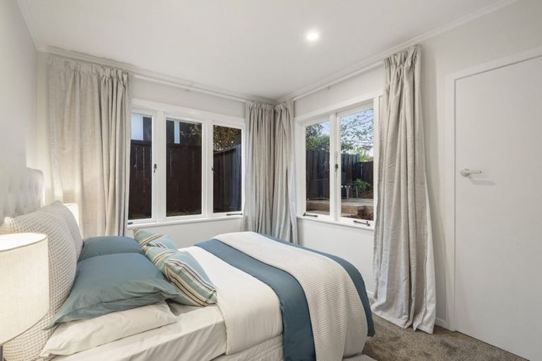 Photo of property in 2/76 Francis Street, Hauraki, Auckland, 0622