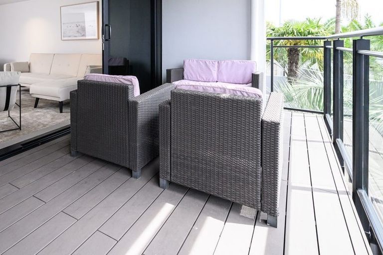 Photo of property in 2-06/424 Maunganui Road, Mount Maunganui, 3116