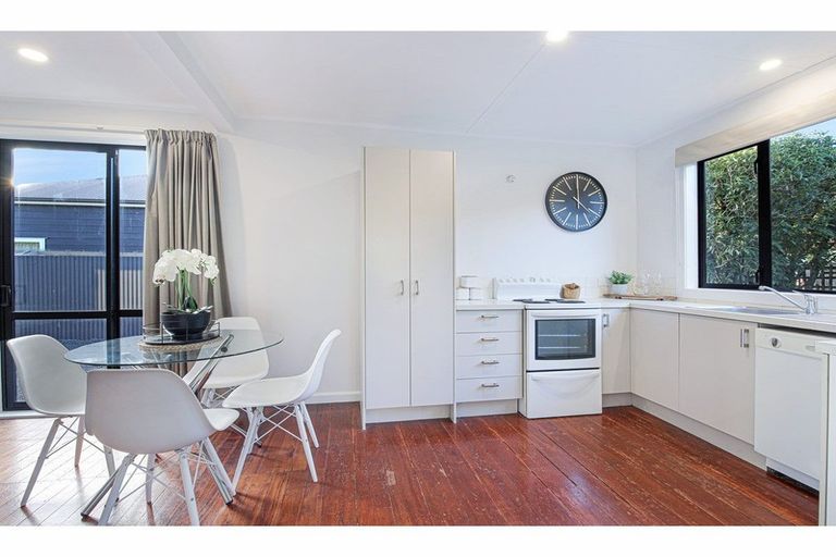 Photo of property in 6 Jennings Place, Rangiora, 7400