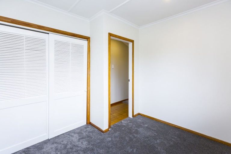 Photo of property in 379 Cambridge Terrace, Naenae, Lower Hutt, 5011