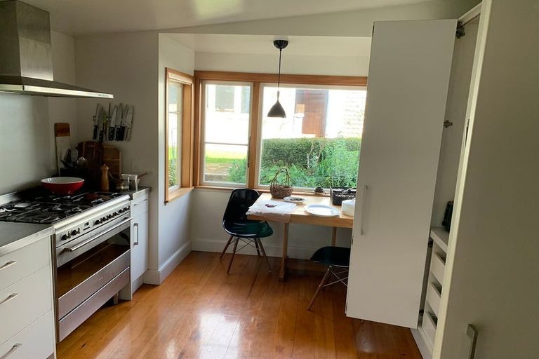 Photo of property in 27 Alfred Street, Nelson South, Nelson, 7010