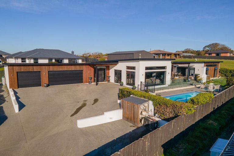 Photo of property in 8 Mahoneys Hill Road, Oceanview, Timaru, 7910
