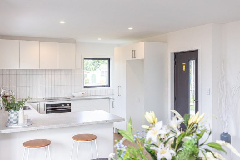 Photo of property in 6 Cambridge Street, Gonville, Whanganui, 4501