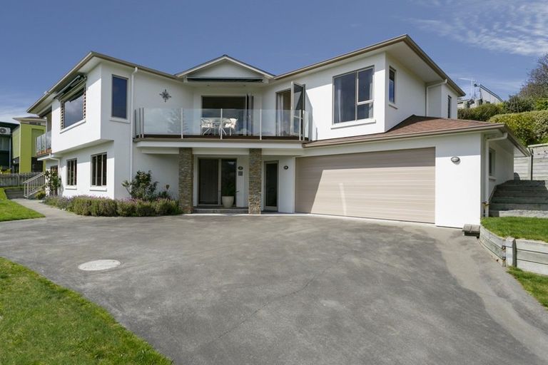 Photo of property in 1/13 Scenic Heights, Acacia Bay, Taupo, 3330