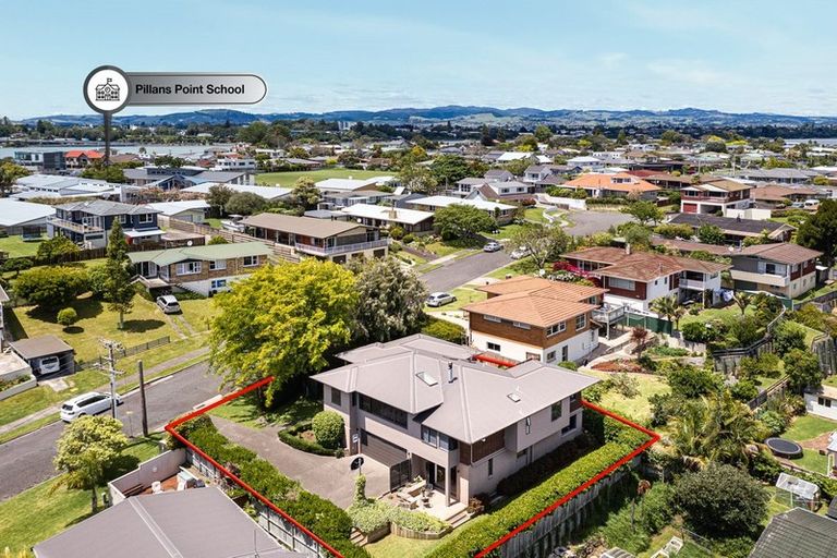 Photo of property in 31 Andrew Place, Otumoetai, Tauranga, 3110