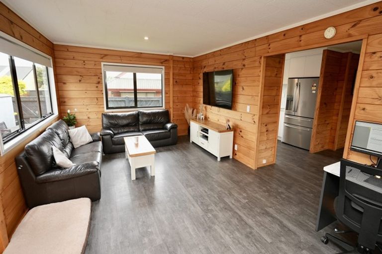 Photo of property in 21 Vista Drive, Feilding, 4702