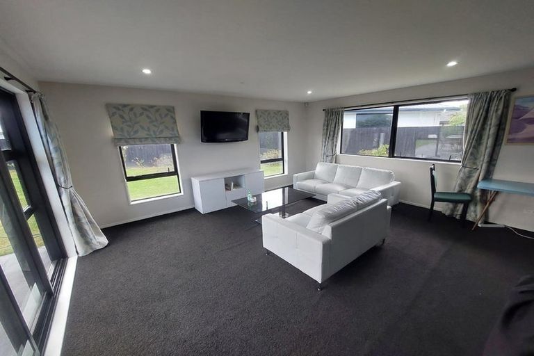 Photo of property in 3 Bargrove Close, Halswell, Christchurch, 8025