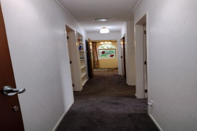 Photo of property in 1/26 Marlborough Street, Silverstream, Upper Hutt, 5019