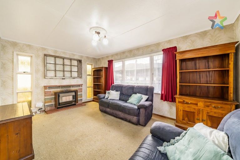 Photo of property in 59 Donnelley Drive, Wainuiomata, Lower Hutt, 5014