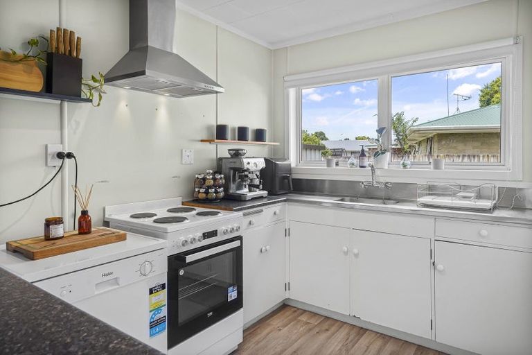 Photo of property in 37 Richmond Street, Cambridge, 3434