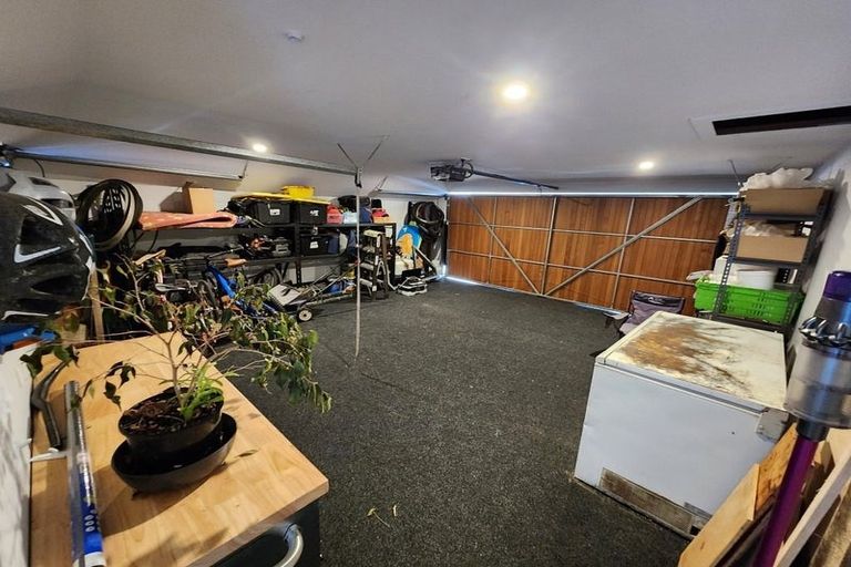 Photo of property in 24 Millcroft Place, Parklands, Christchurch, 8083