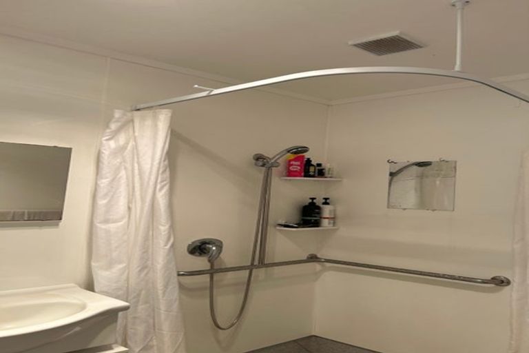 Photo of property in 8a Spinel Place, Pukehangi, Rotorua, 3015