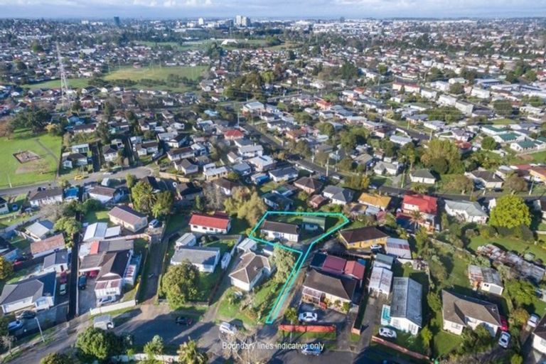 Photo of property in 30 Desmond Place, Otara, Auckland, 2023