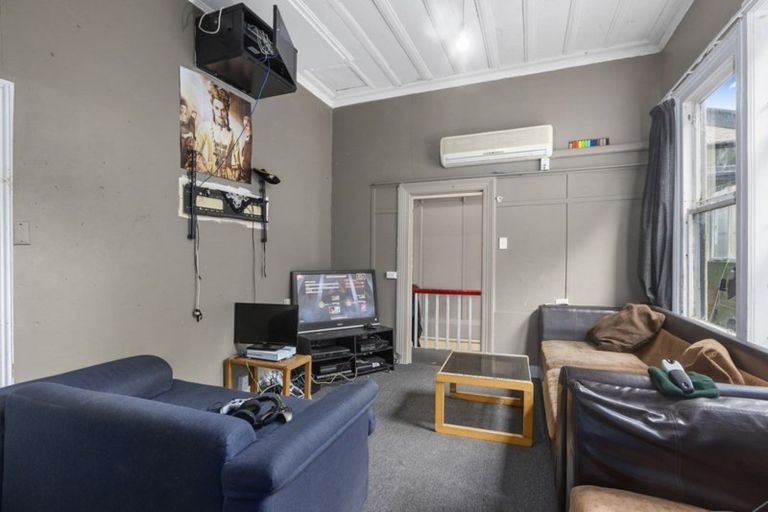 Photo of property in 132 Queen Street, North Dunedin, Dunedin, 9016