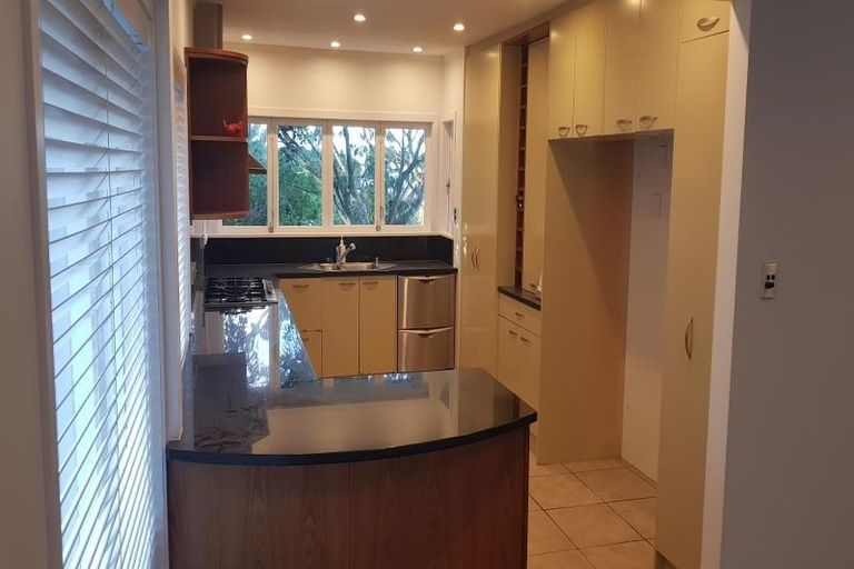 Photo of property in 36 Rewi Street, Torbay, Auckland, 0630