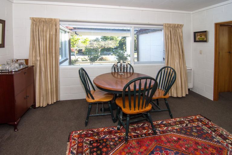 Photo of property in 17 Queen Alexandra Street, Lansdowne, Masterton, 5810