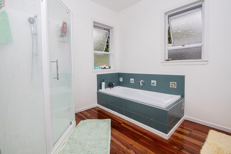 Photo of property in 3 Corbett Avenue, Hillcrest, Hamilton, 3216