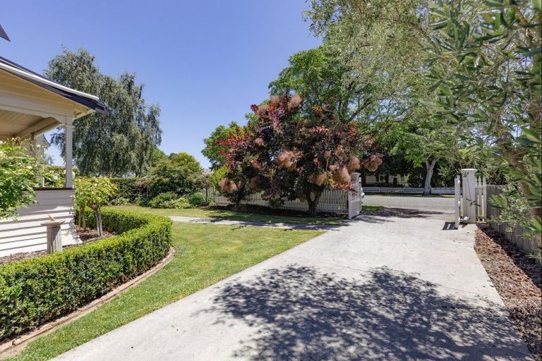 Photo of property in 10 Argyle Avenue, Takaro, Palmerston North, 4410