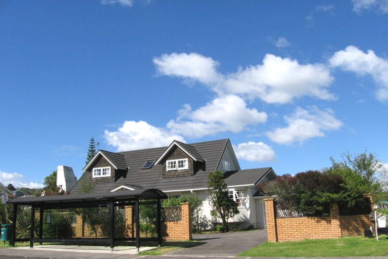 Photo of property in 50 Eban Avenue, Hillcrest, Auckland, 0627