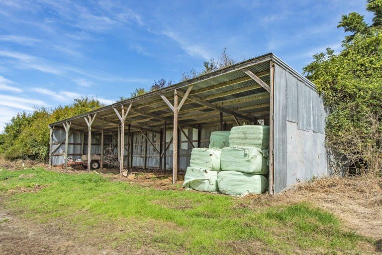 Photo of property in 2394 Old West Coast Road, Kirwee, Christchurch, 7671