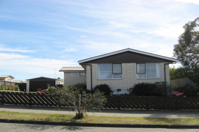 Photo of property in 6 Godley Place, Oceanview, Timaru, 7910