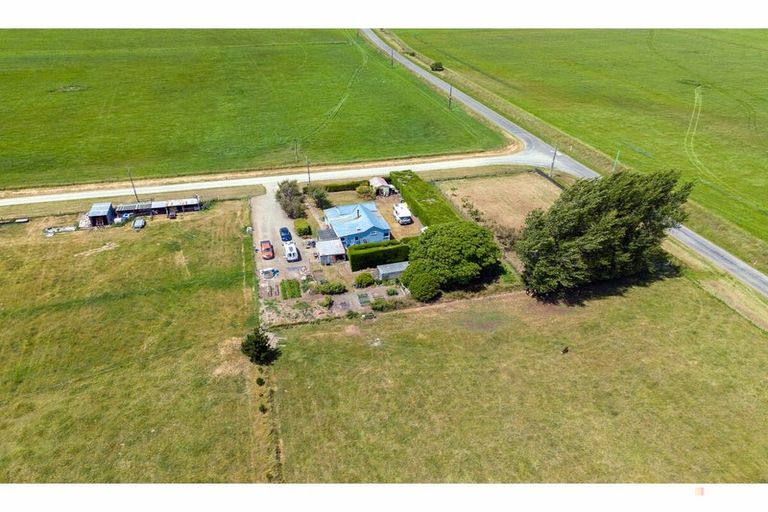 Photo of property in 7 Keens Road, Morven, Waimate, 7980