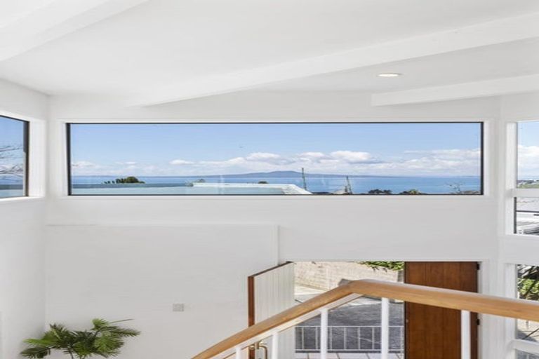 Photo of property in 825 Beach Road, Browns Bay, Auckland, 0630