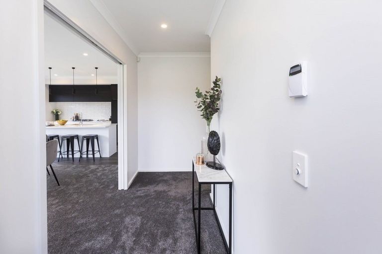 Photo of property in 16 Fenwick Crescent, Wallaceville, Upper Hutt, 5018