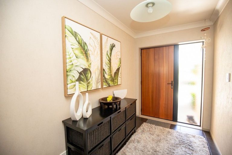 Photo of property in 43a Darlington Street, Ngatea, 3503