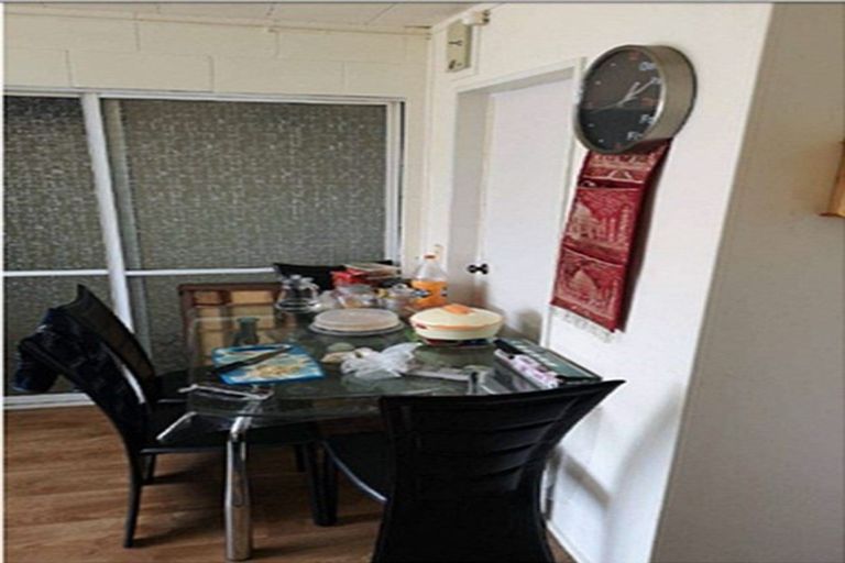 Photo of property in 5/320 Pakuranga Road, Pakuranga Heights, Auckland, 2010