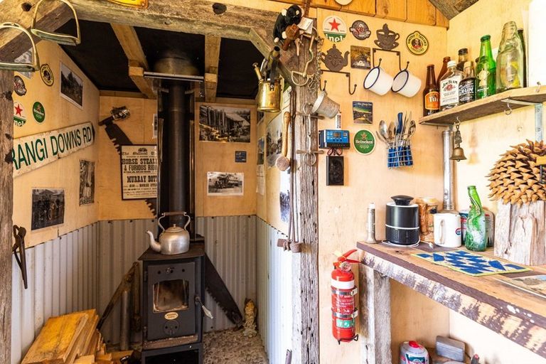 Photo of property in 242 Kimbolton Road, Feilding, 4702