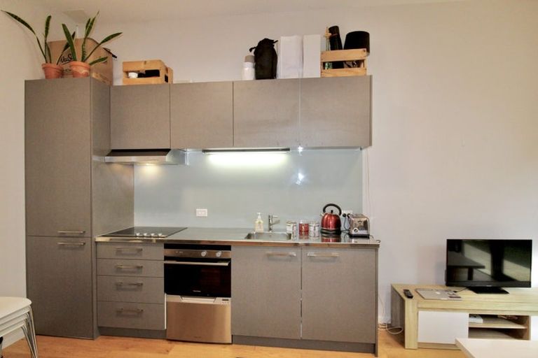 Photo of property in 2/8g Wigan Street, Te Aro, Wellington, 6011