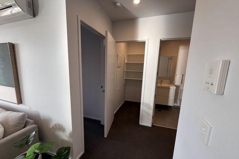 Photo of property in 204/77 Hobsonville Point Road, Hobsonville, Auckland, 0616