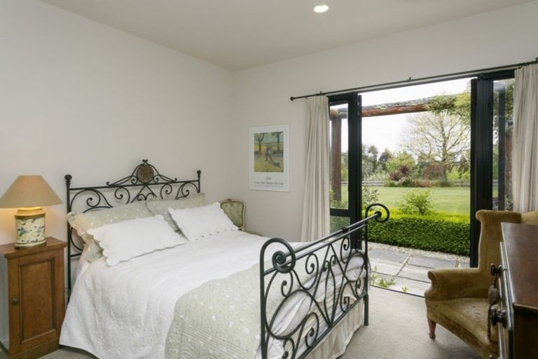 Photo of property in 50 Highland Drive, Acacia Bay, Taupo, 3385