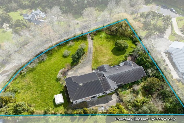 Photo of property in 42 Chester Avenue, Greenhithe, Auckland, 0632