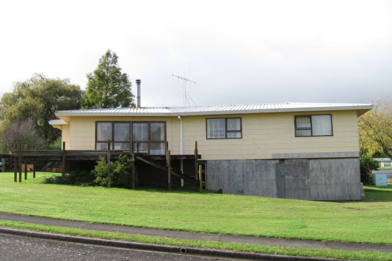 Photo of property in 1 Agincourt Place, Tokoroa, 3420