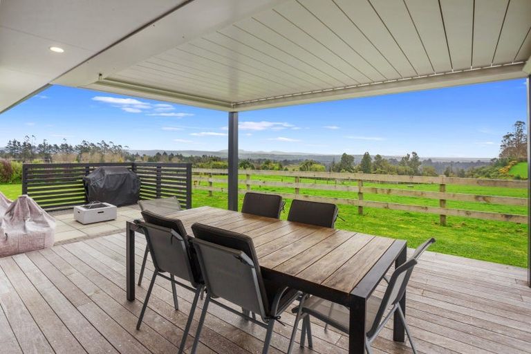 Photo of property in 9 Betty May Drive, Pyes Pa, Tauranga, 3173