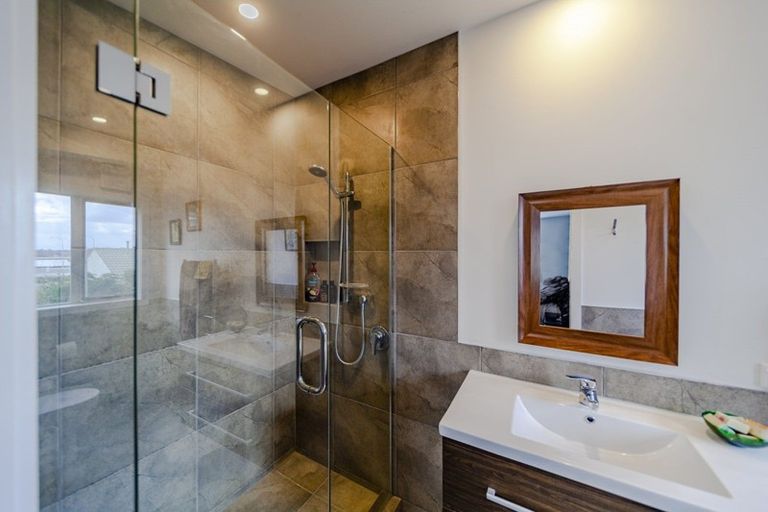 Photo of property in 168a Charles Street, Westshore, Napier, 4110