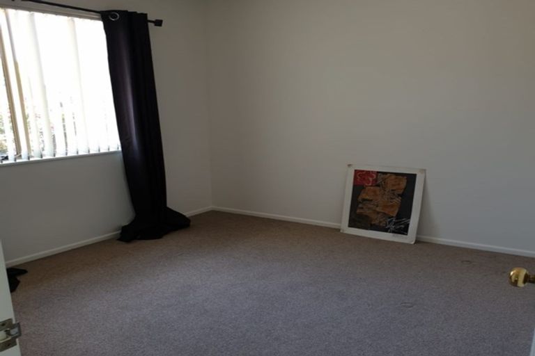 Photo of property in 11a Dawn Place, Waiuku, 2123