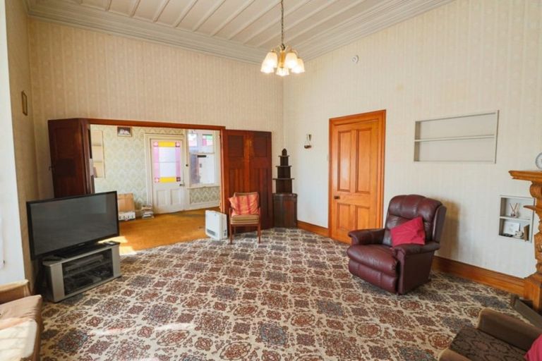 Photo of property in 10 Park Street, Foxton, 4814