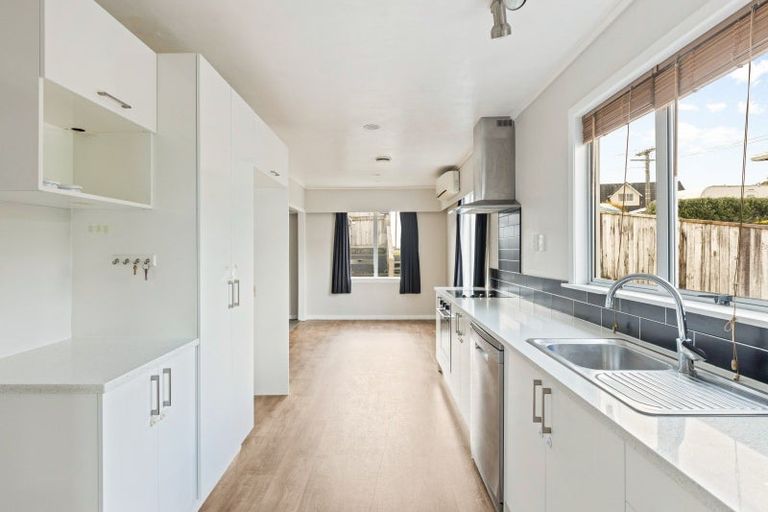 Photo of property in 32 Kingsford Street, Bell Block, New Plymouth, 4312