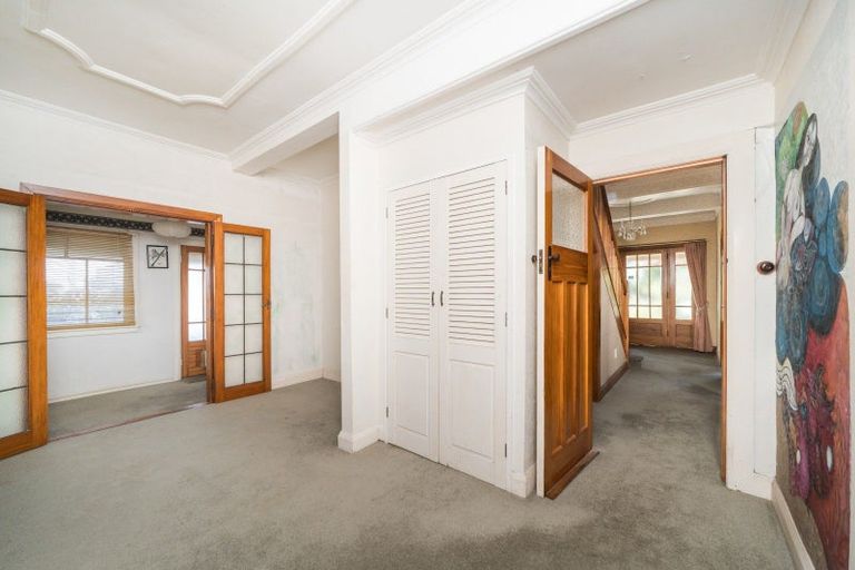 Photo of property in 4 Russell Street, Palmerston North, 4414